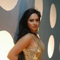 Nikesha Patel - Untitled Gallery | Picture 17674